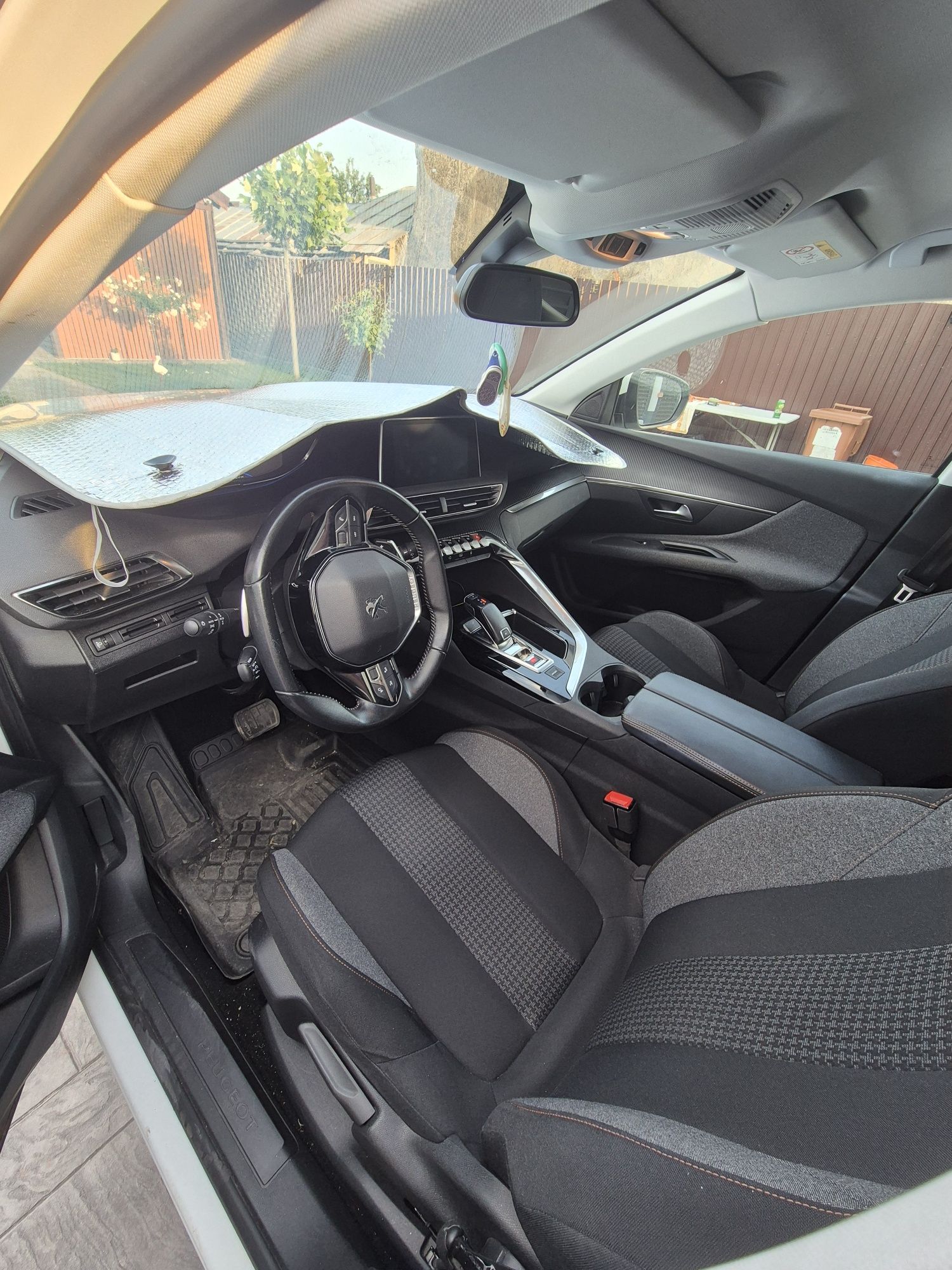 **Peugeot 3008 1.5 HDi Euro 6 / 2020 / Prim proprietar / Distributie n