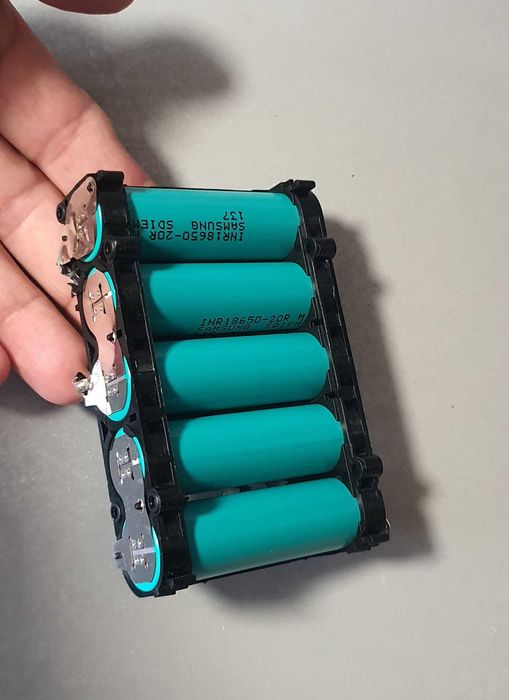 5 Acumulatori Samsung 18650 LI-ION 2000mA, descarcare 22A, set 5 buc.