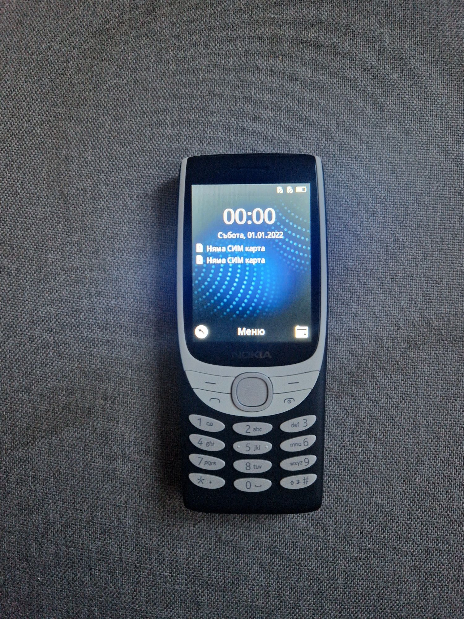 Nokia 8210 4G с бг меню