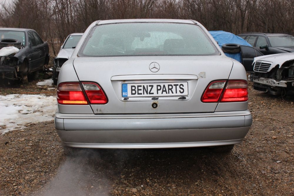 НА ЧАСТИ Mercedes W210 E220cdi Фейслифт / Мерцедес В210