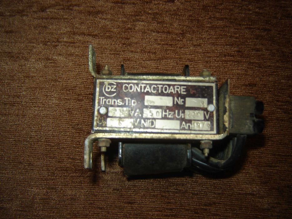 Transformator 220v Romanesc anii 70-80 functional