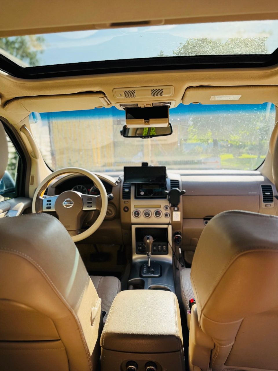 Nissan pathfinder 2006