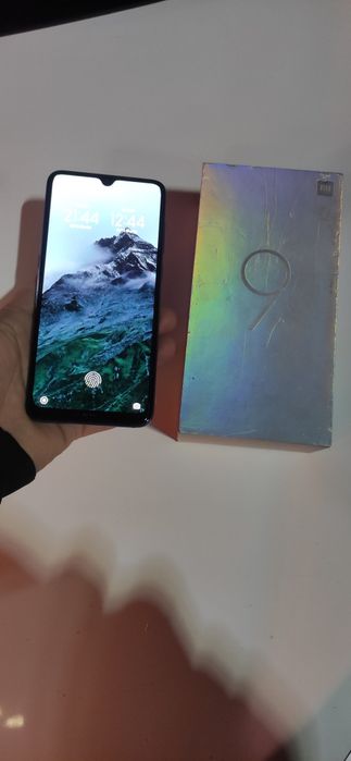 Xiaomi mi 9 flagman 128 gb kor dok full rodnoy