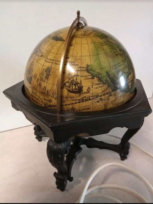Globul Lumii Vechi circa anii 50 Fabulos