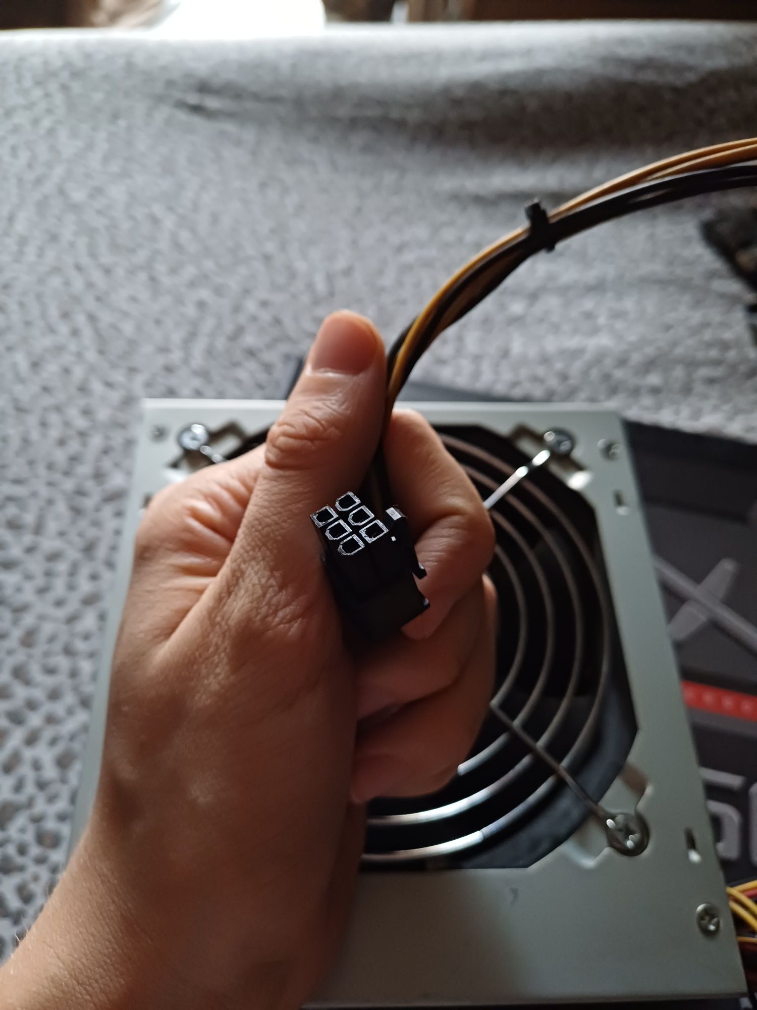 Kit-uri Intel i5 + sursa 500w