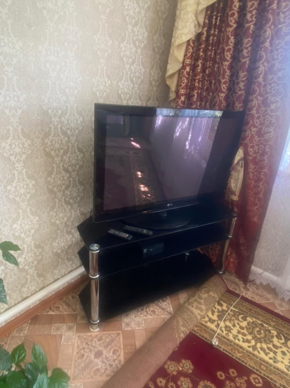 Подставка для ТВ