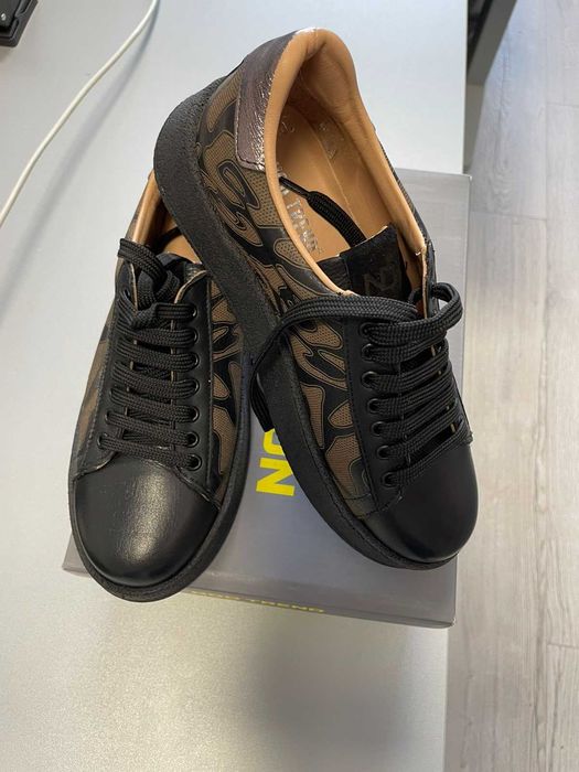 Продавам чисто нови обувки