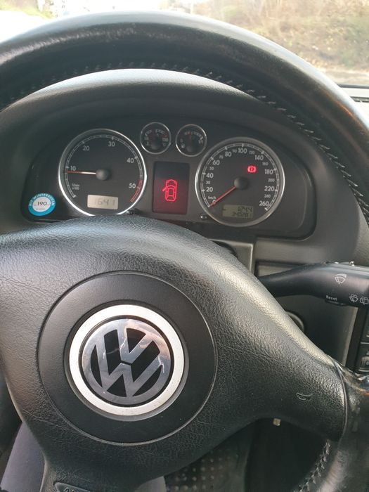 Vînd passat autoturism combi