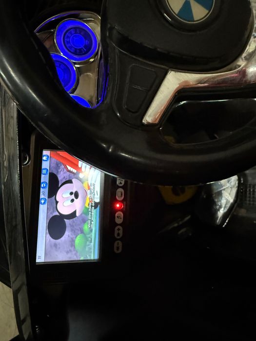 Детска акумулаторна кола Х5