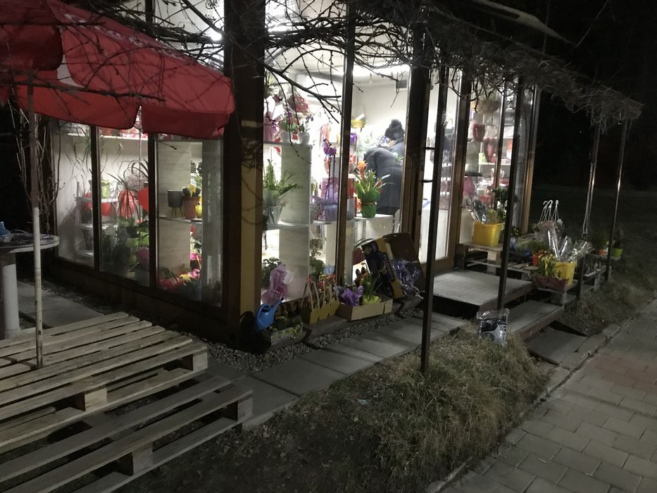 Цветарски магазин Топ локация