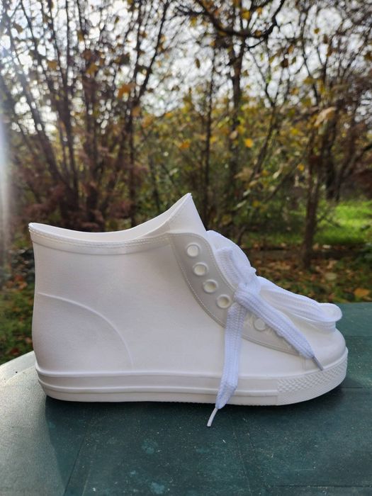 Палет ботуши и пантофи