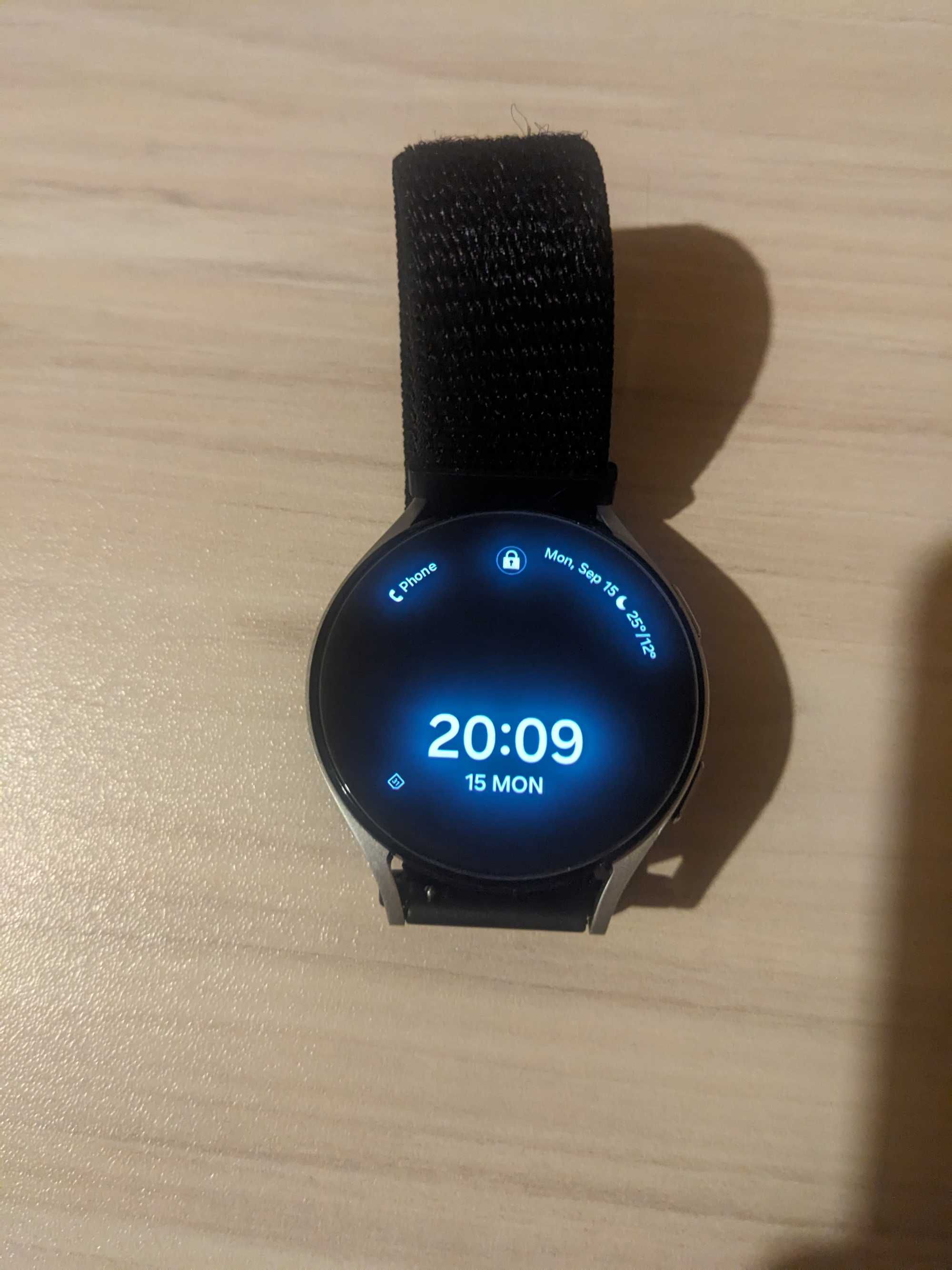 Часовник Galaxy Watch 4 44mm LTE smart