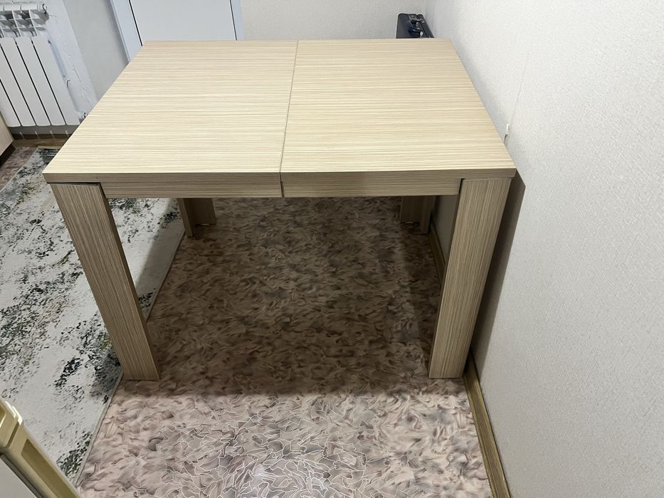 Продам стол раздвижной