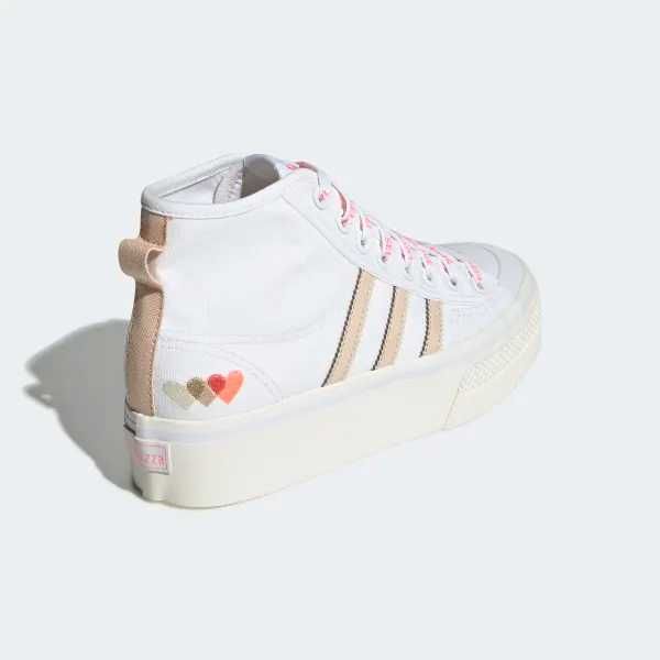 Оригинални дамски кецове * ADIDAS NIZZA PLATFORM *