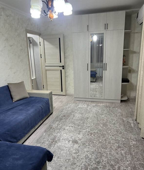 Аренда квартиры 1/1/5 Чиланзар26 кв кафе Москва