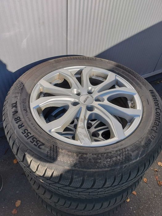 Vand 4 jante aluminiu  pe 18 cu anv noi de iarna Continental dot 39/24