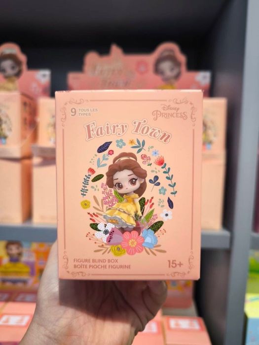 Фигурка принцессы минисо (miniso town fairies) золушка