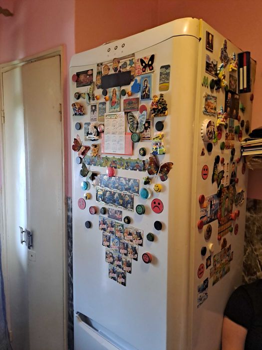 Vand frigider urgent