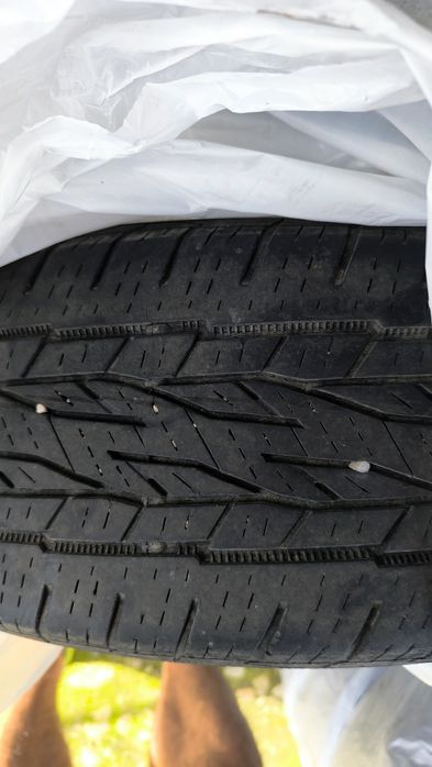 Avelope vara 215/65/R16 CONTINENTAL 500ron 4 buc