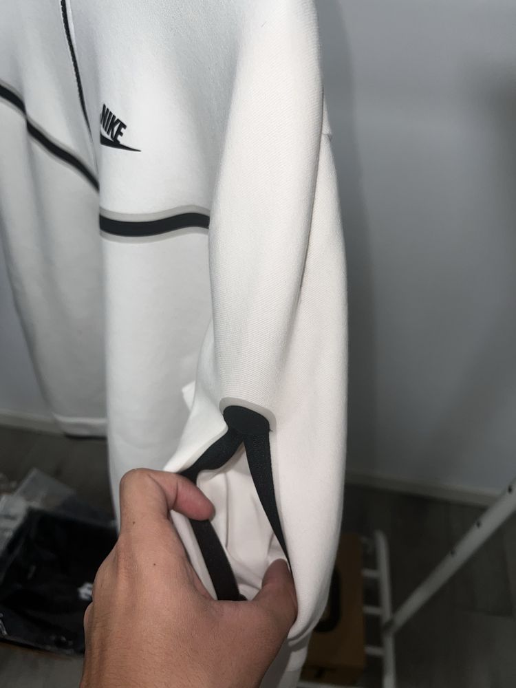 Nike Tech Fleece горнище