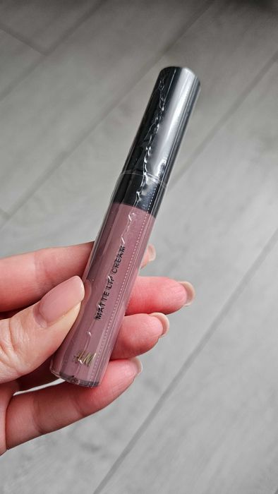 Ruj Maybelline sigilat