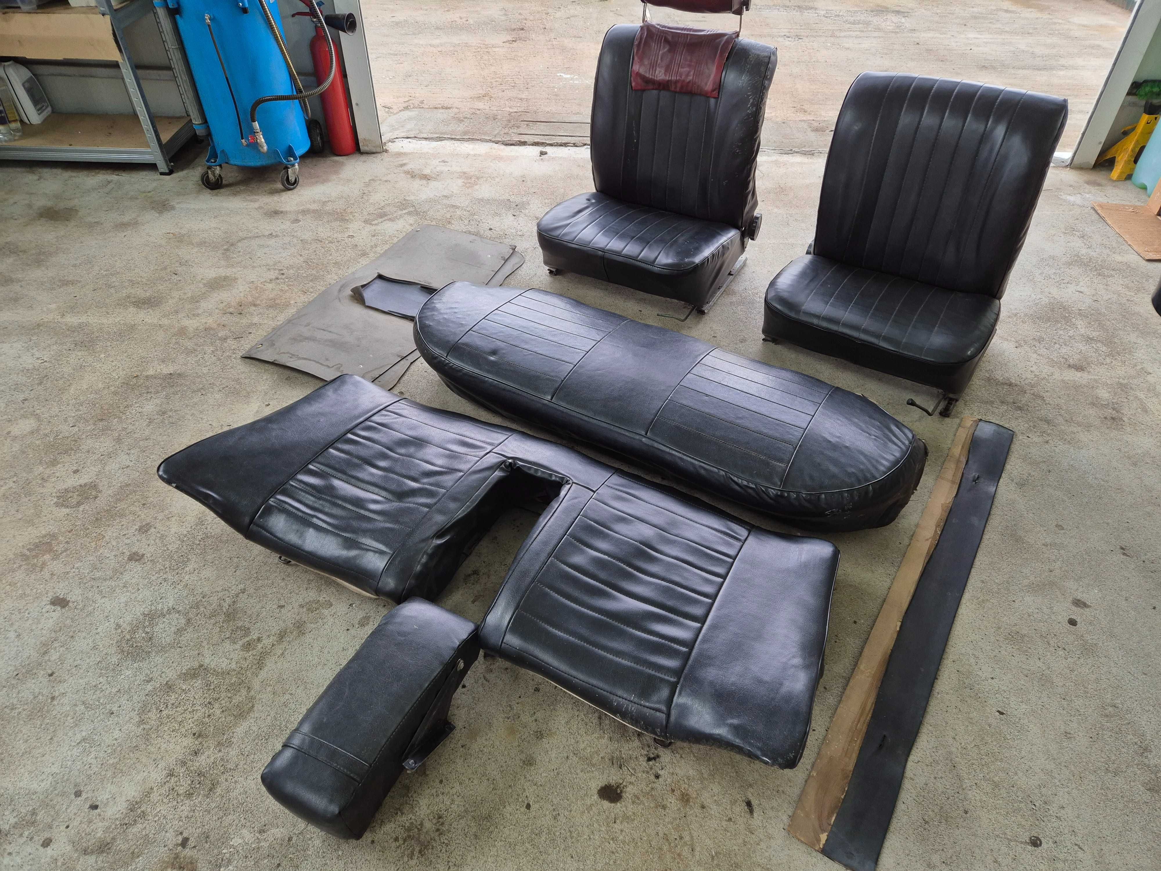 Scaune si bancheta spate Dacia 1300