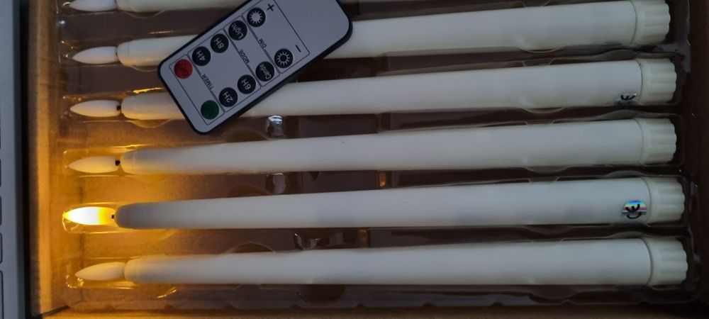 Set 6 lumanari albe cu led efect de flacara + telecomanda