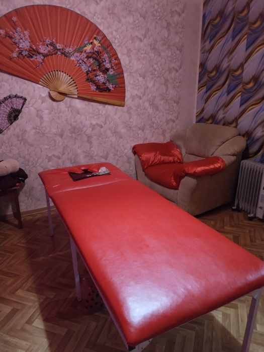 Массаж только у себя