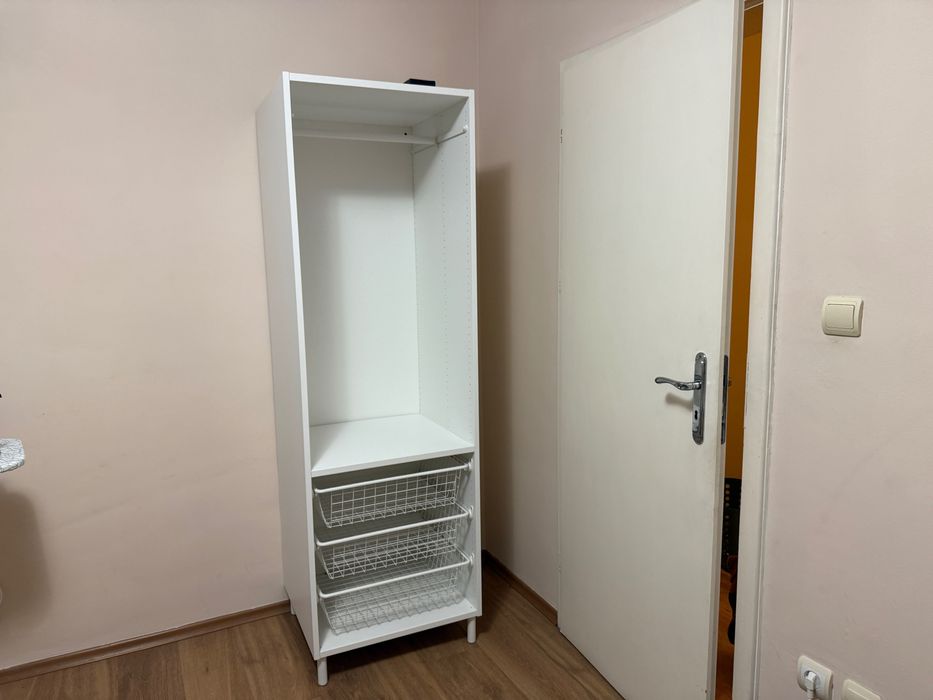 Бял Гардероб от IKEA