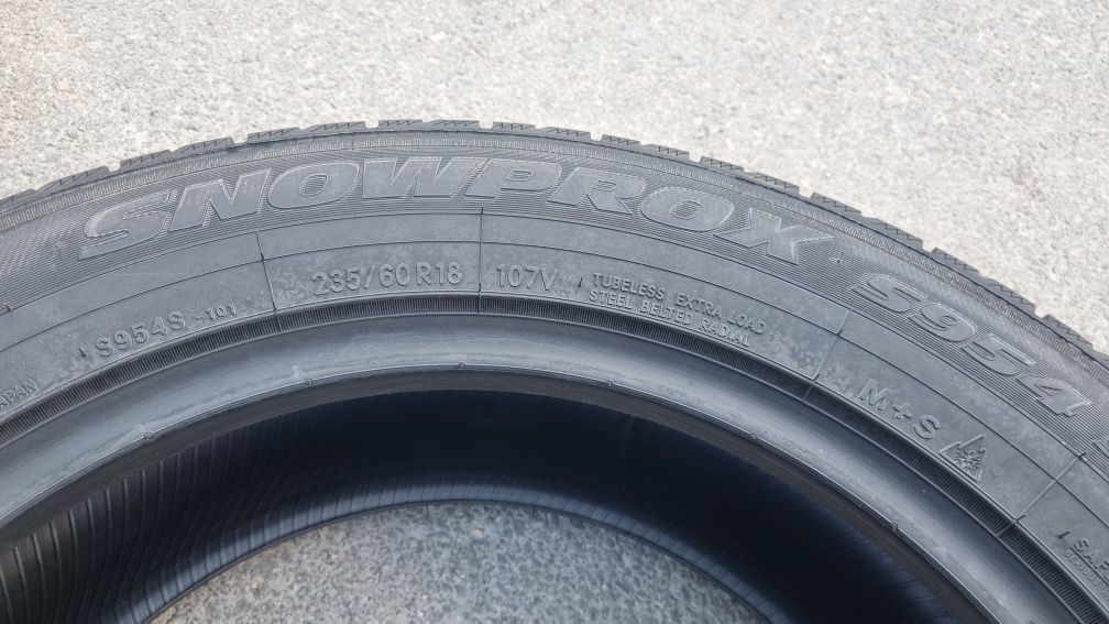 4бр Чисто нови зимни гуми 235/60R18 Toyo