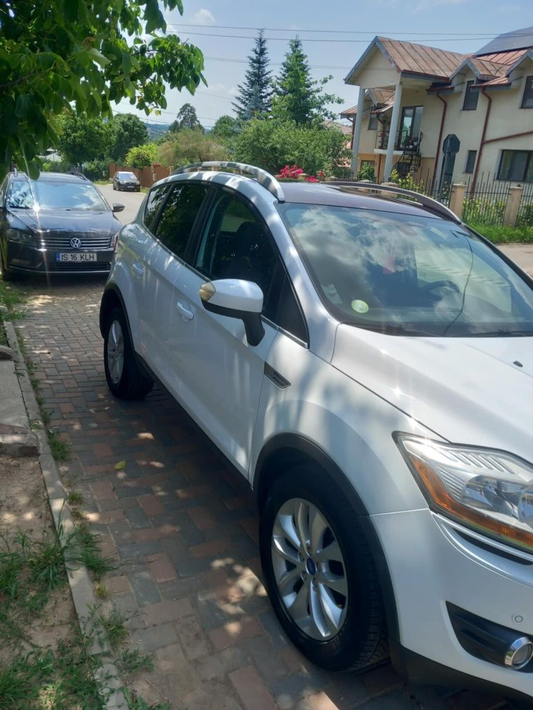 Ford Kuga 2012 / 4x4 cutie automata