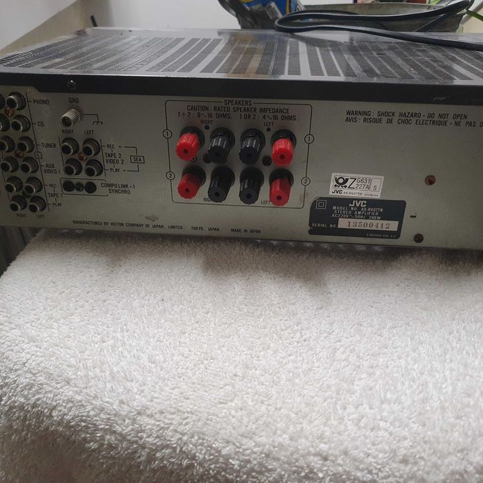 усилвател JVC , тонколони,сервизирани и проверени