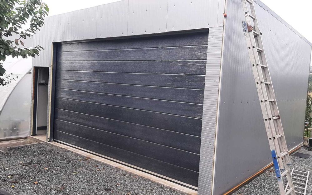 Usa garaj sectionala 3800x2500 gri antracit, cu automatizare