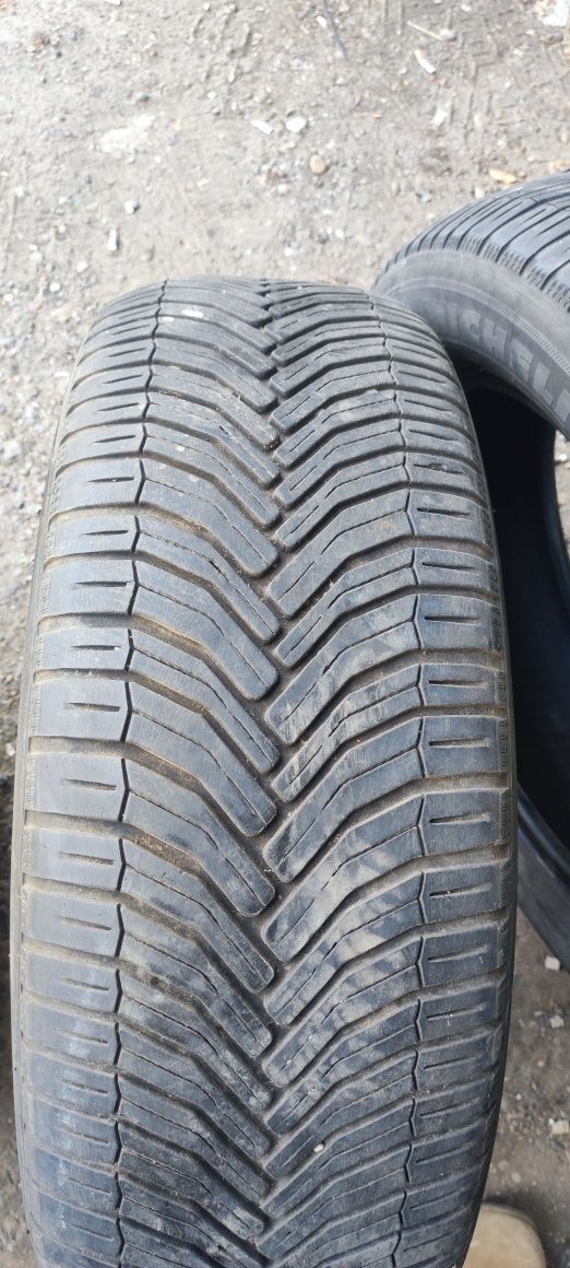 Michelin 215/60/17 all season