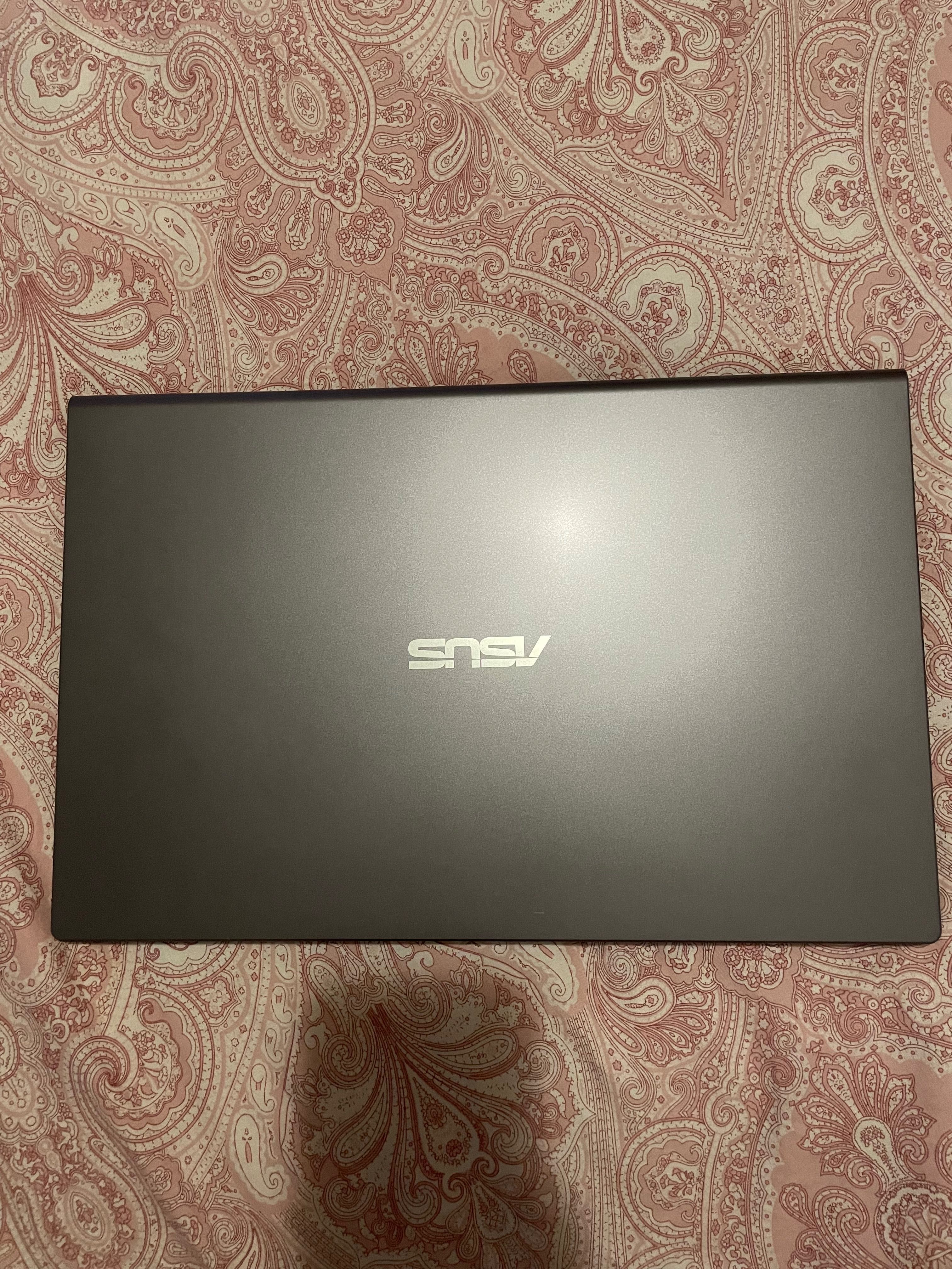 Laptop Asus 1 tb