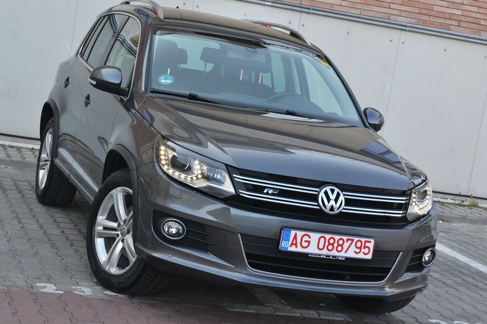 Volkswagen Tiguan Volkswagen Tiguan// R-line// Automată// 4Motion 4x4//