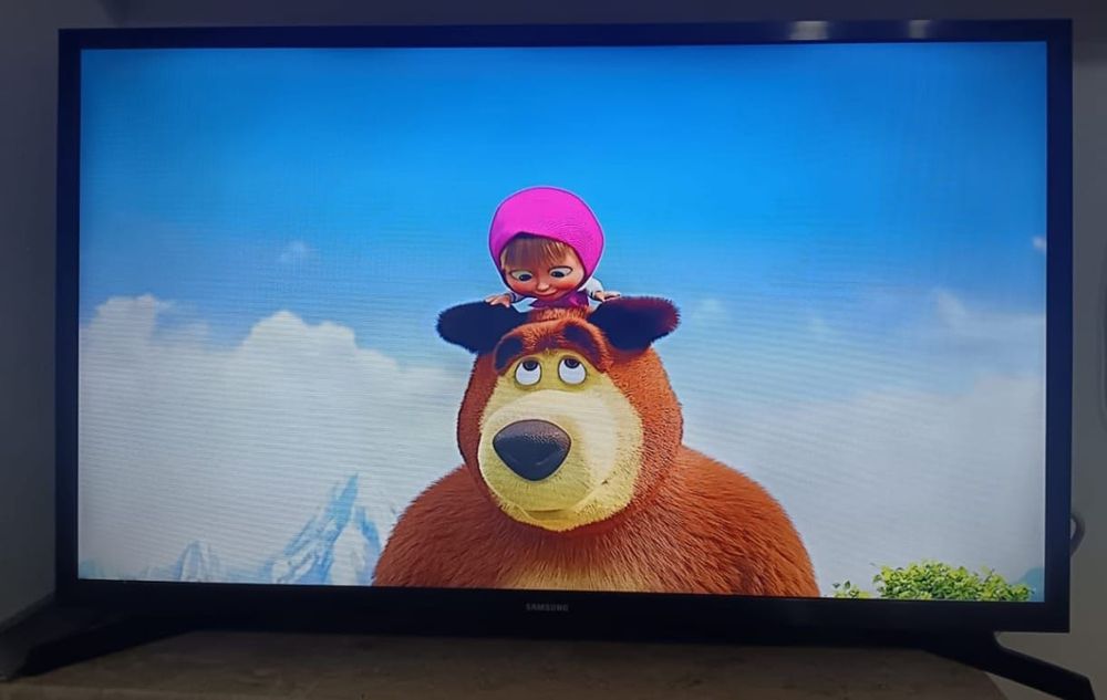 Смарт телевизор Samsung 81 см smart tv WiFi YouTube