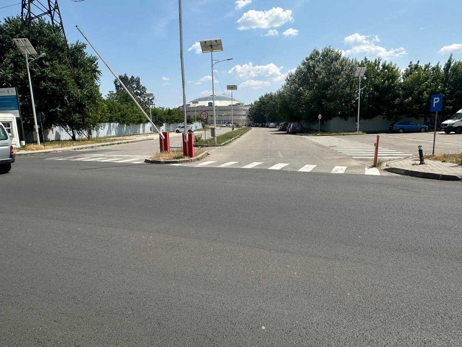 OFERTA! Spatiu comercial de vanzare Craiova,str Popoveni Bl S59