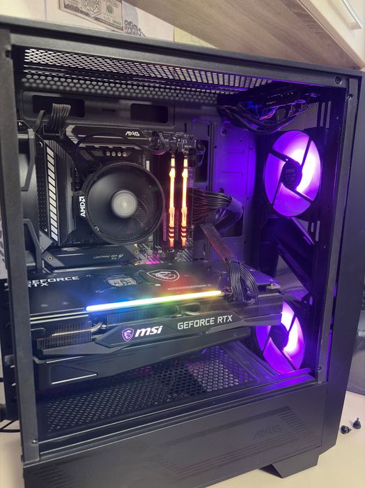 Професионален Гейминг Компютър