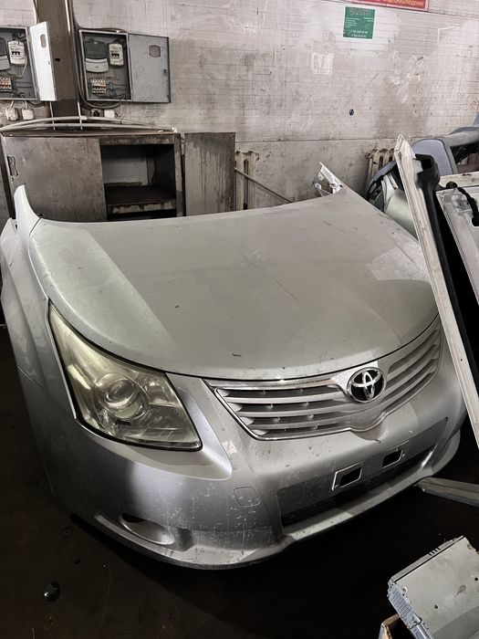 Toyota Avensis Авенсис БУ запчасти двигатель контрактный распил акпп