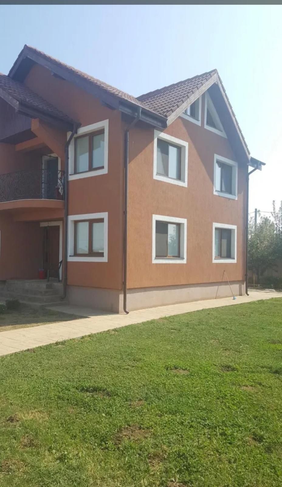 Casa de vanzare zona Damila(Capsunarie)
