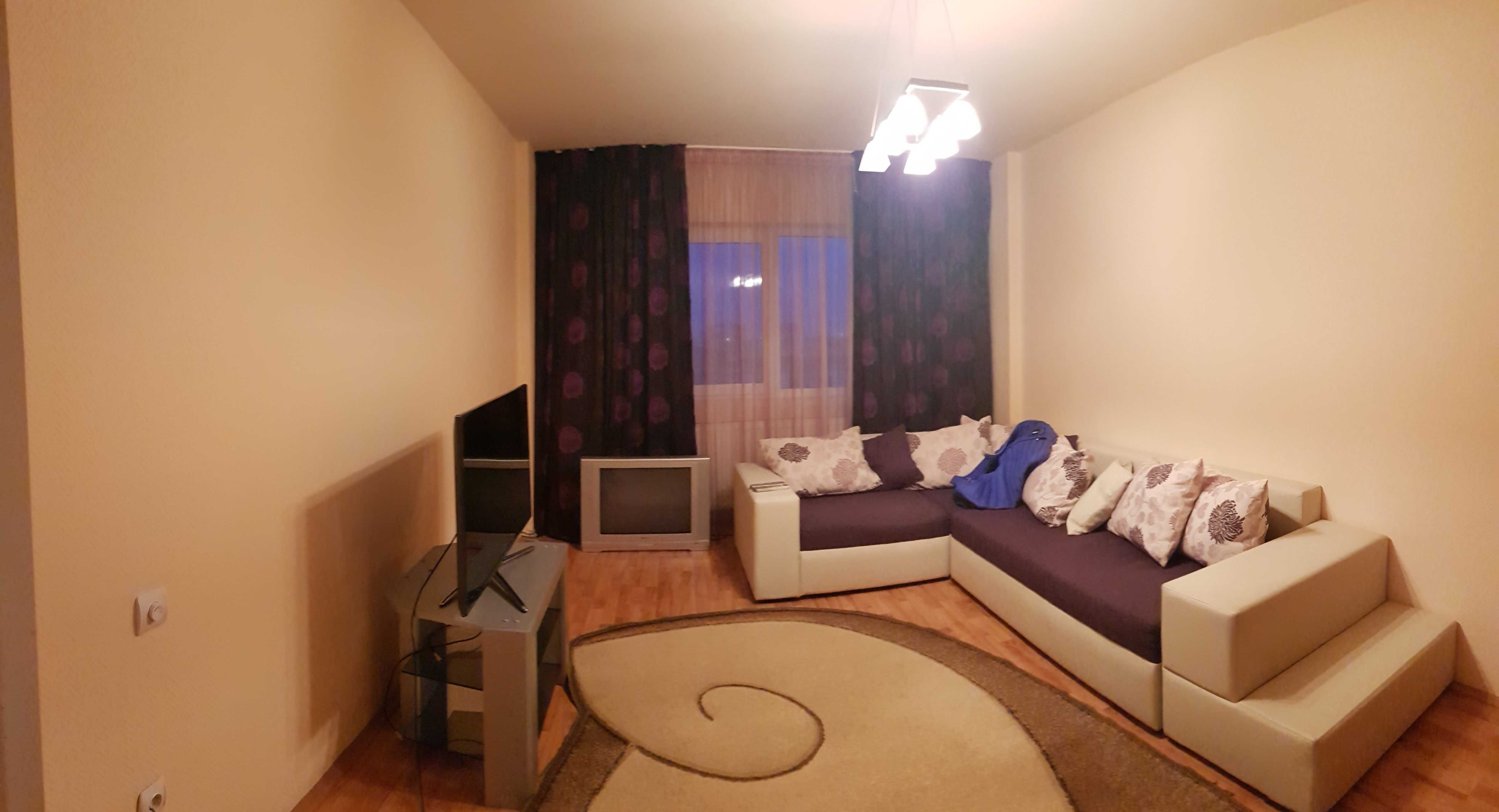 Închiriez apartament 3 camere