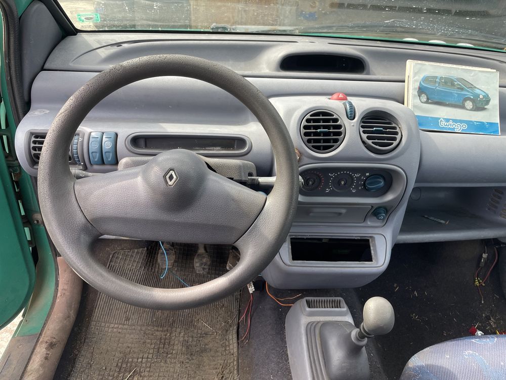 Renault twingo 1.2 58кс На Части