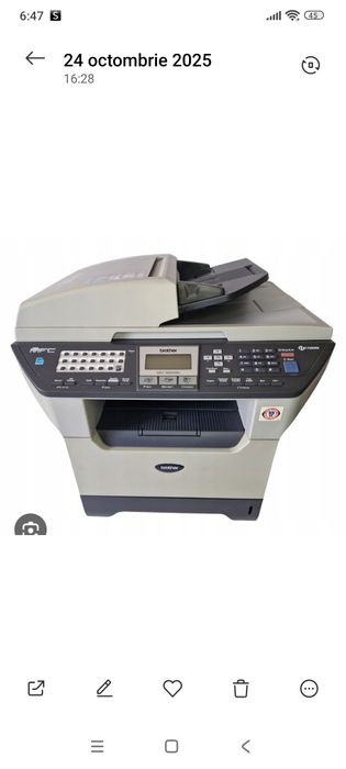 Vând imprimanta foarte buna