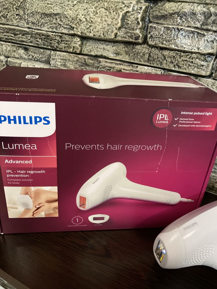 Епилатор Philips Lumea