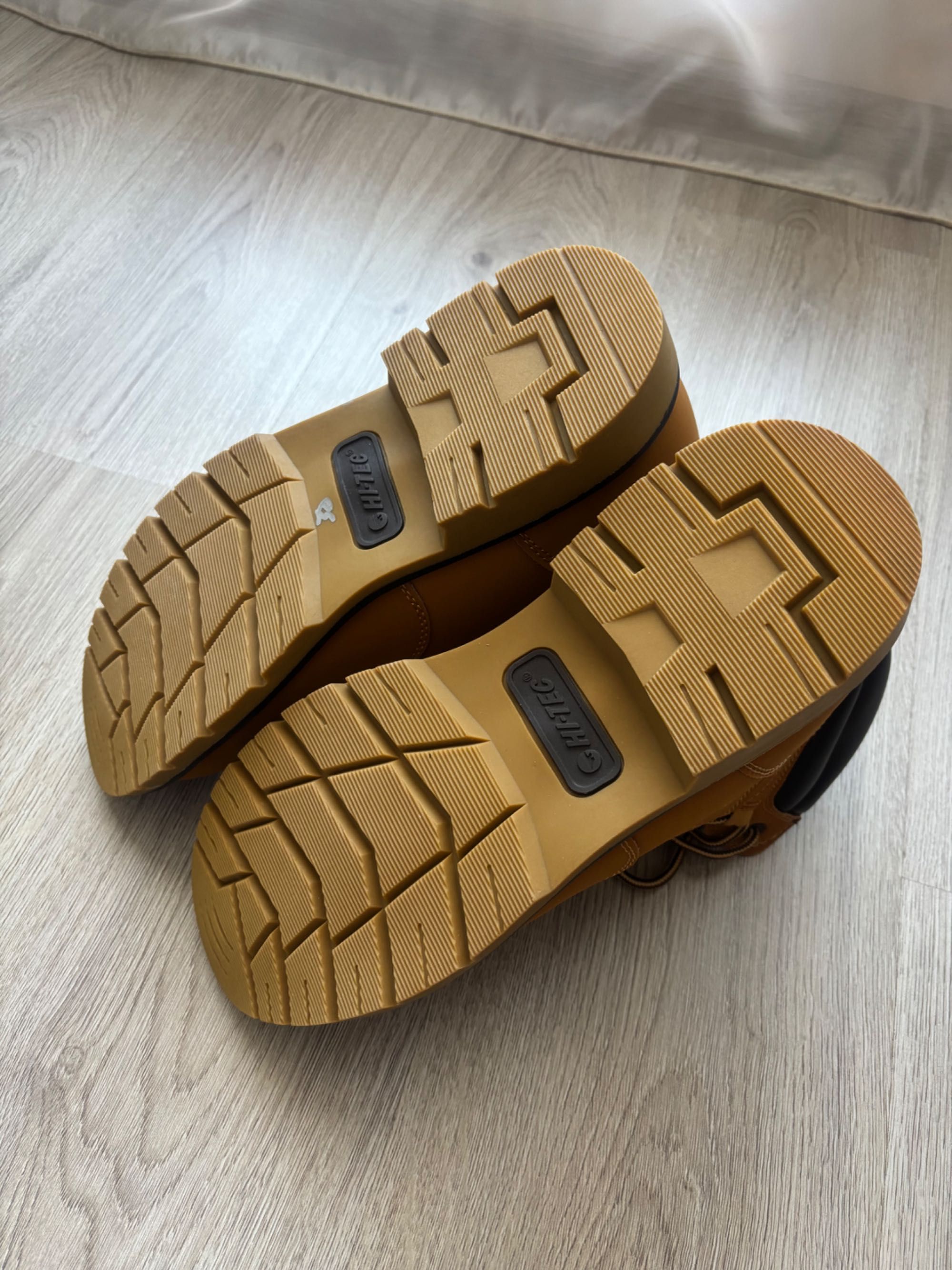Hi-Tec Steel Toe Extra Tuff Man’s Boots