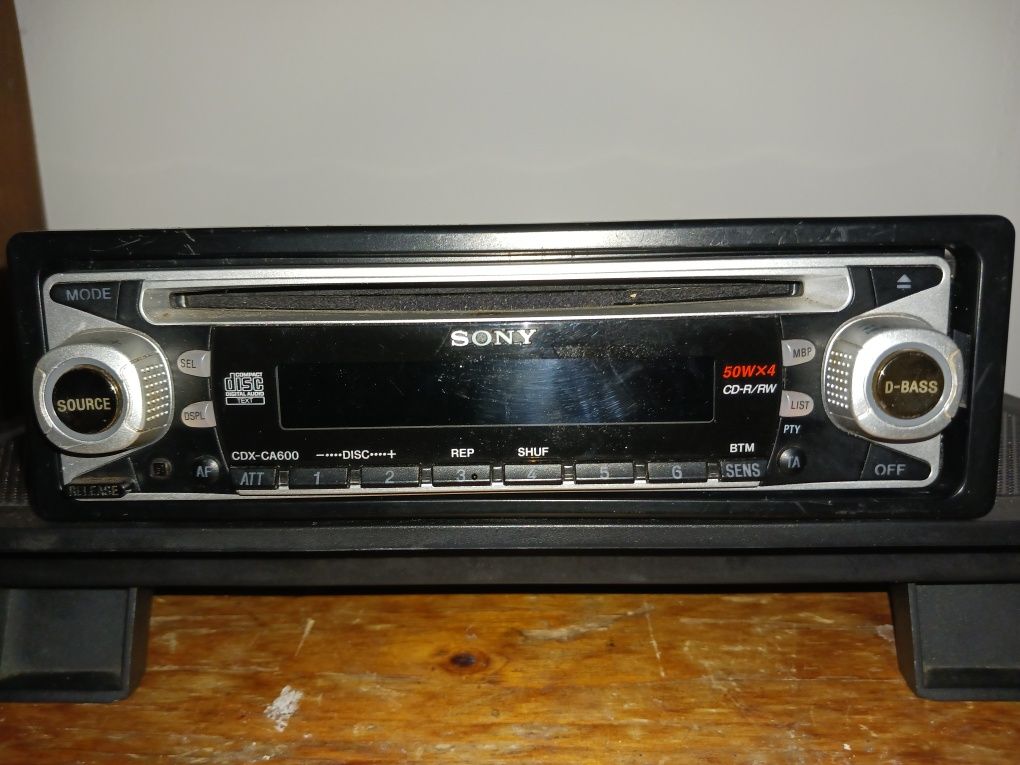 Sony CDX-CA 600 auto