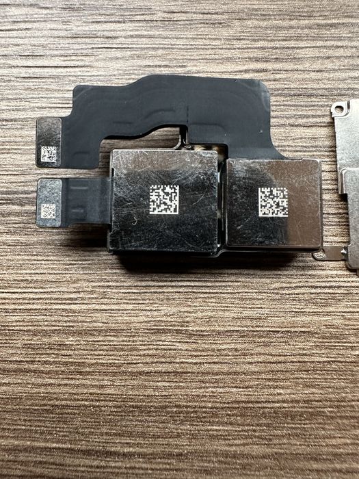 Vand Cameră spate iphone 11 Pro Originala