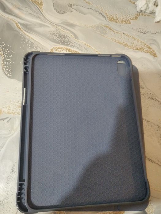 Husa iPad A16 intacta