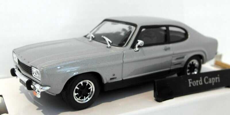 CARARAMA CR041 - мащаб 1/43  FORD CAPRI MK1 сив металик форд капри